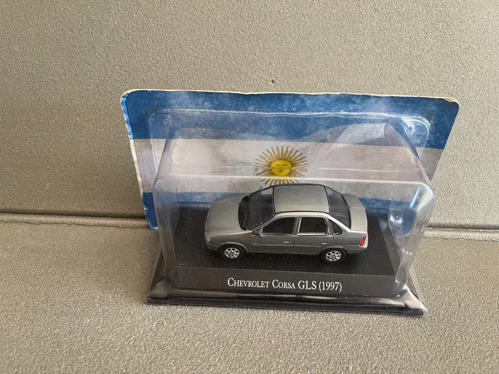 Voiture Miniature Chevrolet Corsa GLS 1997 Opel Argentine au 1/43