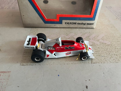 Voiture Miniature Formule 1 F1 McLaren M26 Yaxon Italy 1/43
