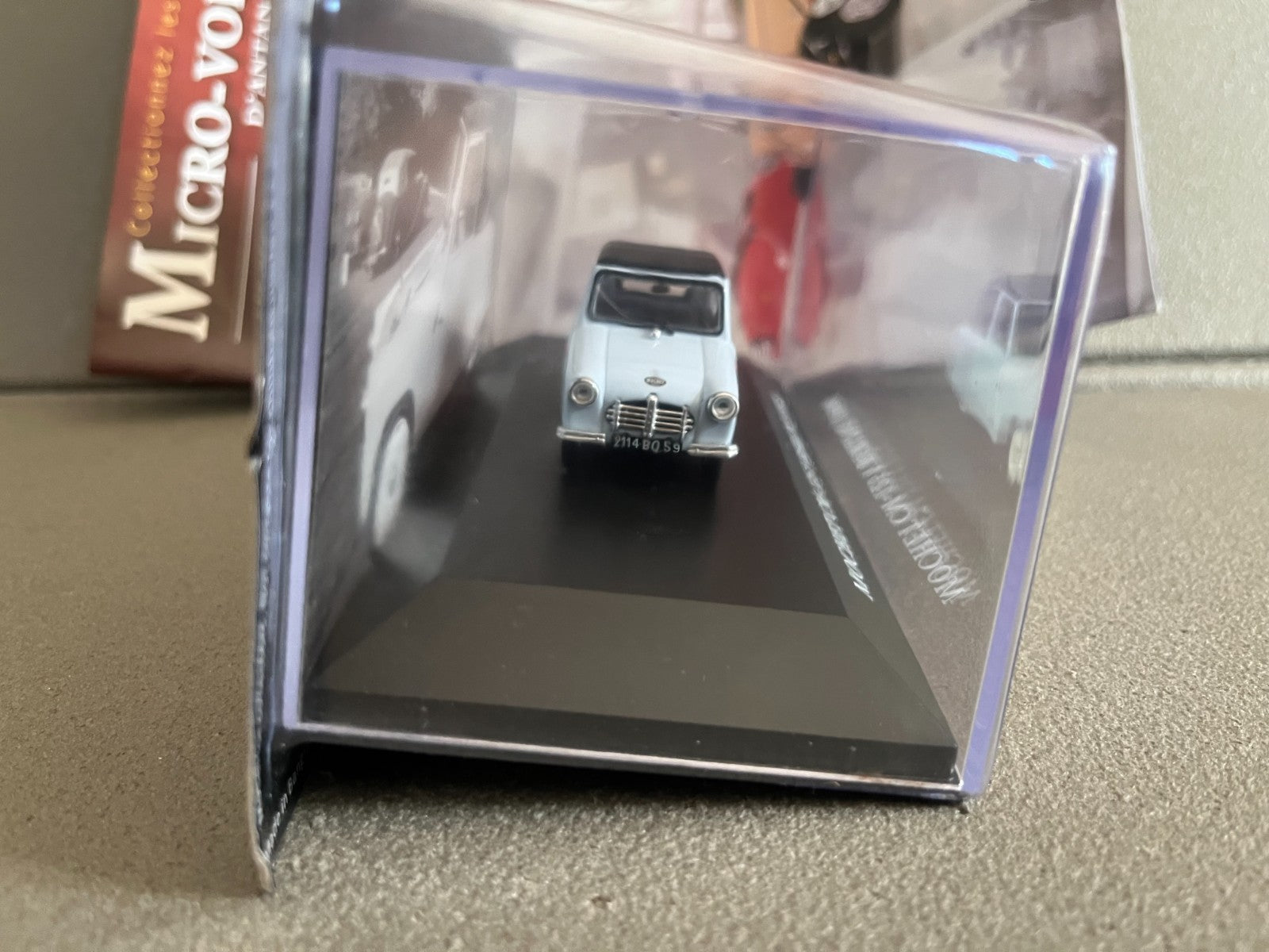Voiture Miniature Mochet CM-125Y Berline 1956 Micro-Voitures D'Antan Altaya 1/43