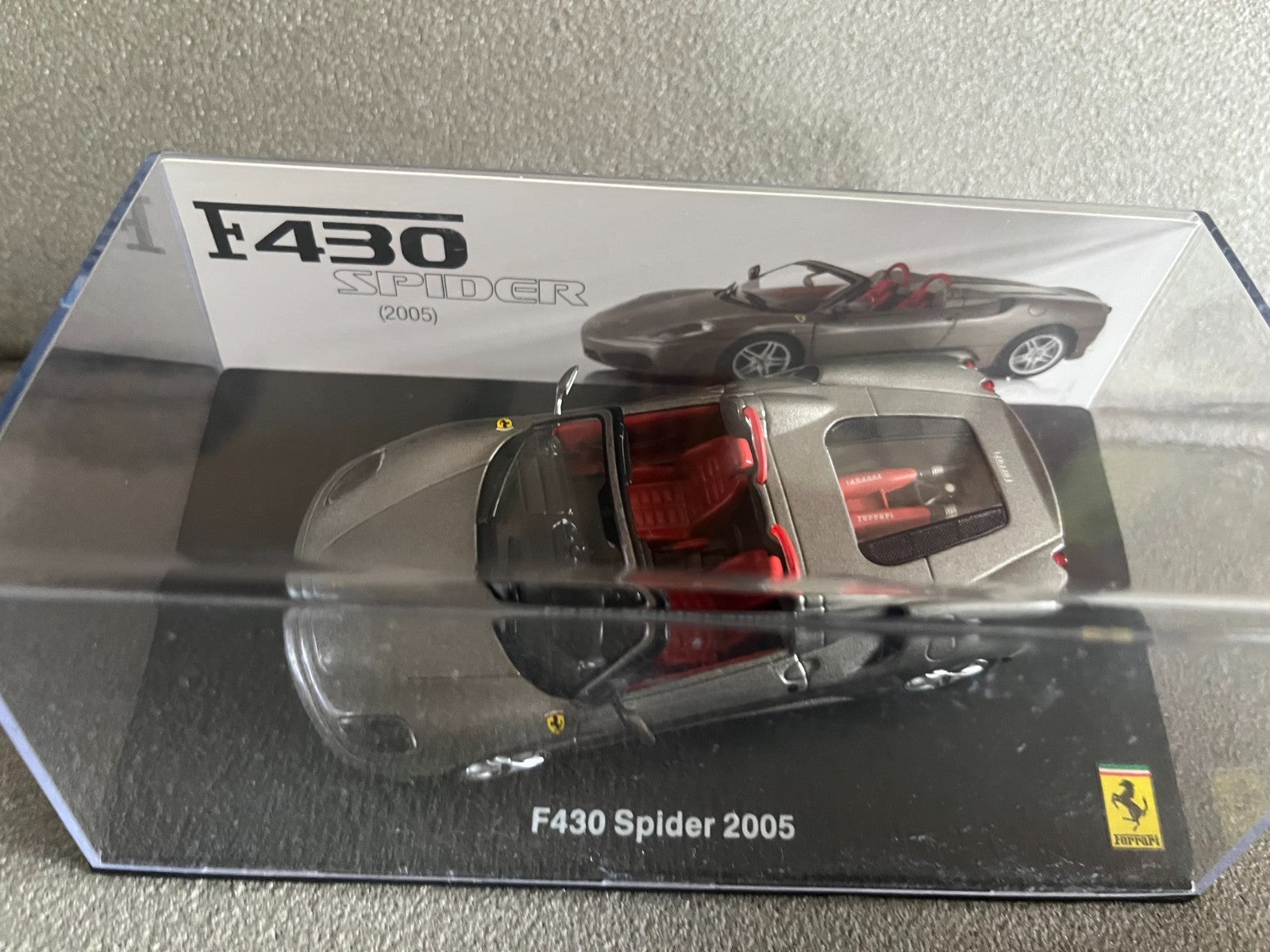 Voiture Miniature Ferrari F430 Spider 2005 au 1/43