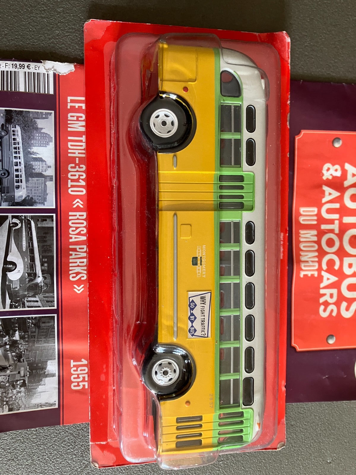Voiture miniature GM TDH-3610 Rosa Parks 1955 1/43 Autobus Autocars du Monde