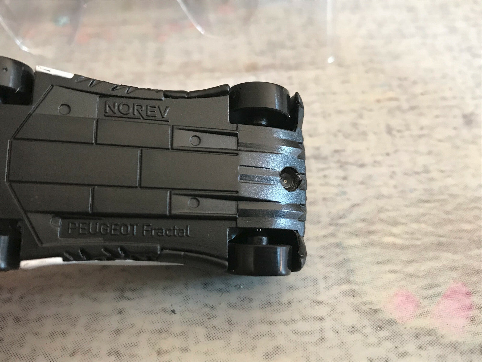 Voiture miniature Peugeot Concept Car Fractal 2015 Norev 3 inches 1/64