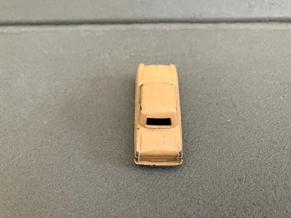 Ancienne Voiture Miniature Ford Prefect Dublo Dinky Toys Meccano England