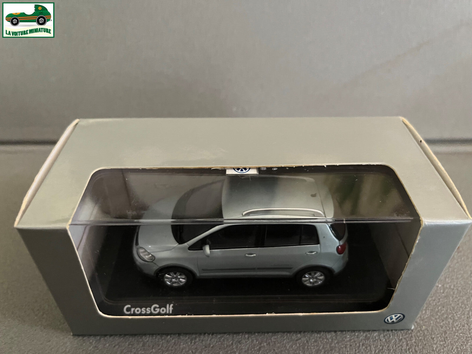 Voiture Miniature Volkswagen Cross Golf  Minichamps 1/43