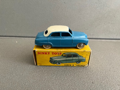 Ancienne Miniature Voiture Simca 9 Aronde Dinky Toys France 24U Bi-ton Boite