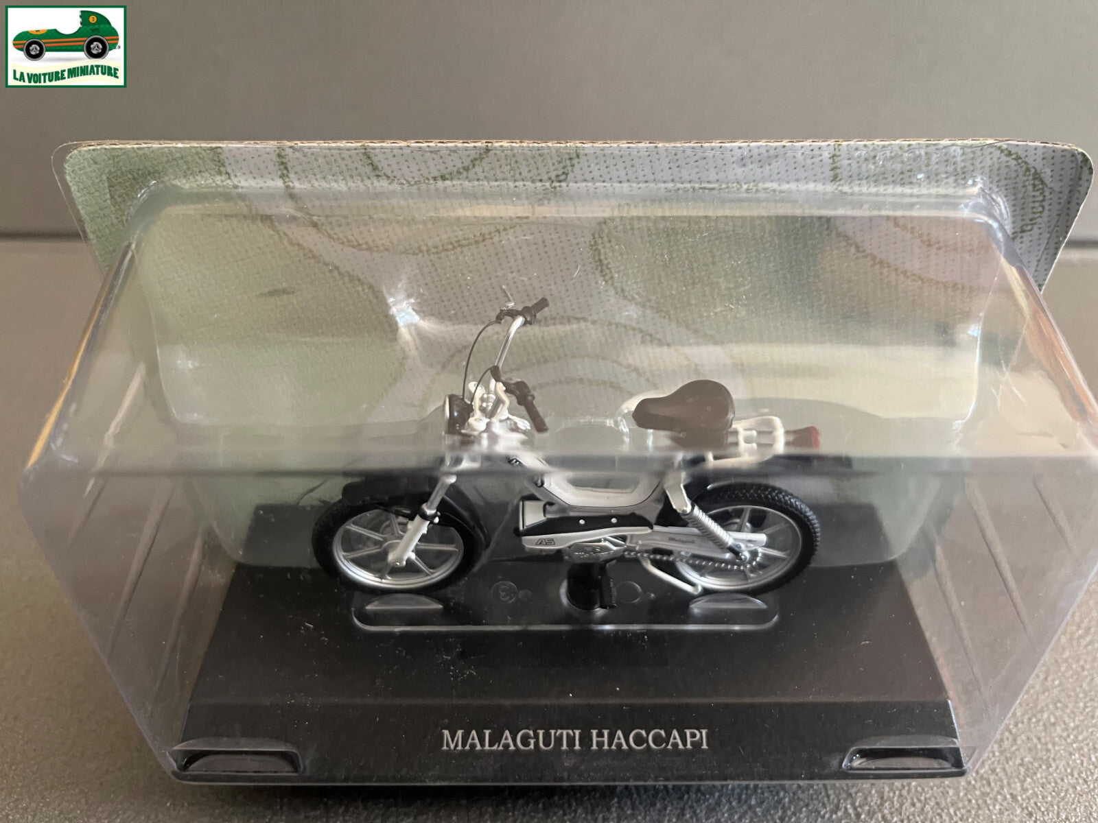 Moto Cyclomoteur miniature Malaguti Haccapi Leo Models 1/18