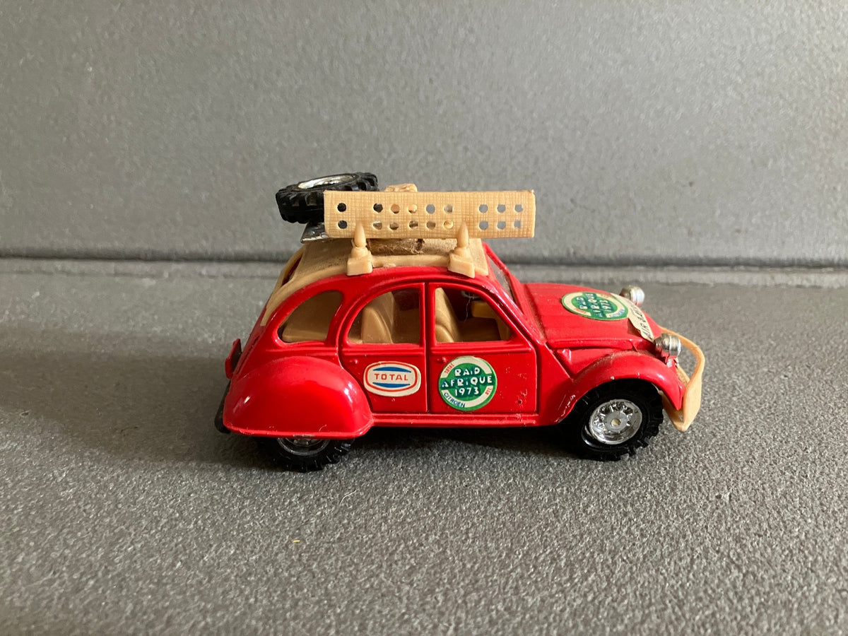 Voiture Miniature friction Citroen 2CV Raid Afrique Mc Toys Macau au 1/38