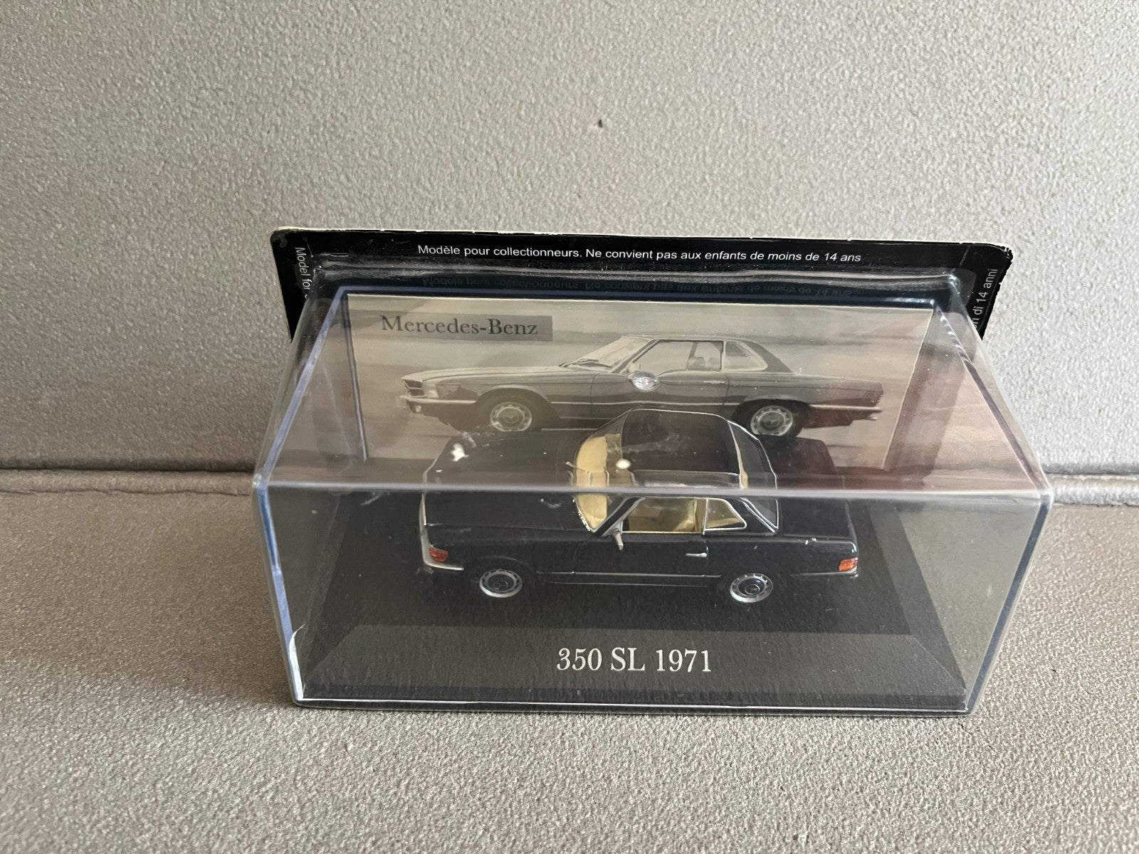 Voiture Miniature Mercedes 350 SL 1971 au 1/43