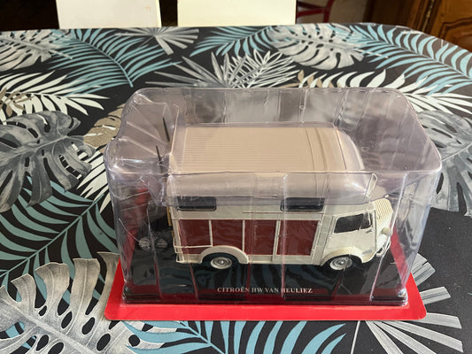 Voiture Miniature Camion Fourgon Citroen H HW Van Heuliez Hachette au 1/24