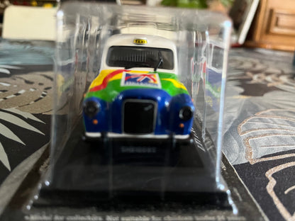 Voiture Miniature Austin LTI FX4 Singapore 2000 Taxi Du Monde au 1/43 Altaya