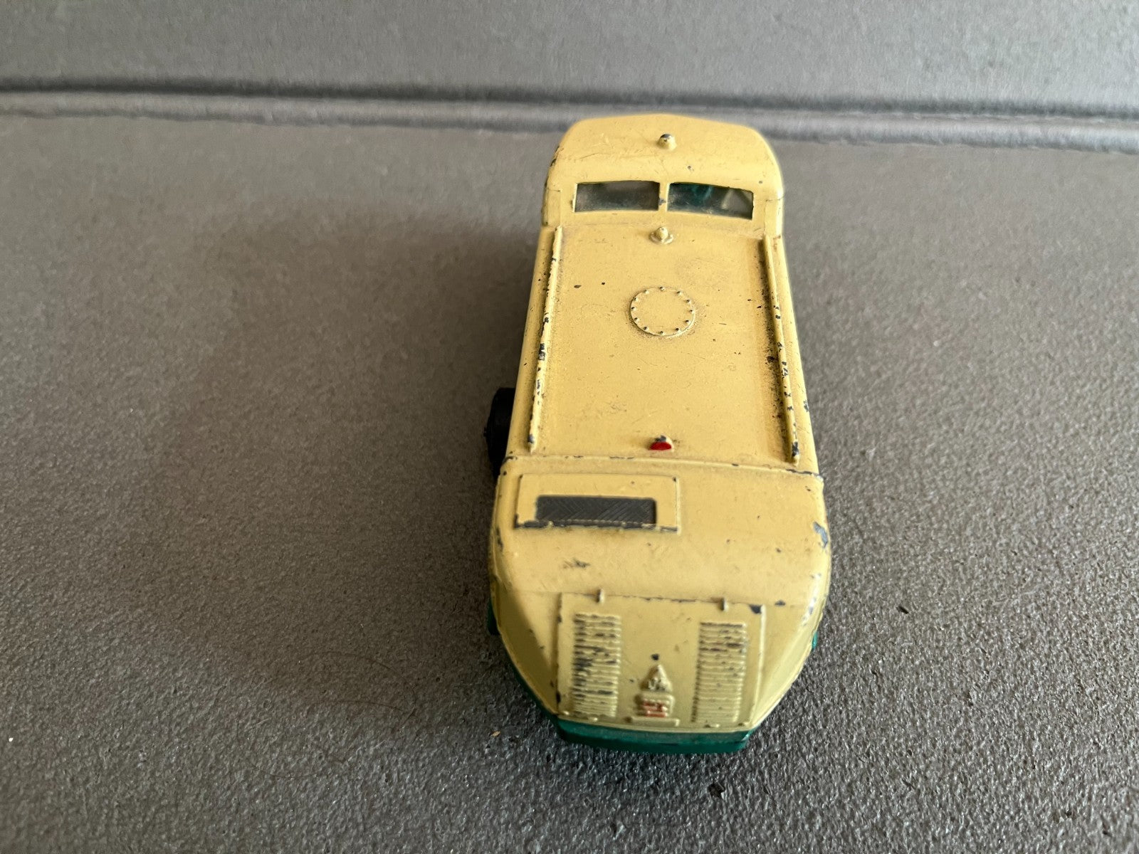 Ancienne Miniature Voiture Camion LMV Balayeuse Dinky Toys Meccano France