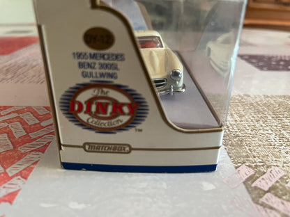 Voiture Miniature Mercedes Benz 300SL Gullwing DY-12 Dinky Matchbox au 1/43