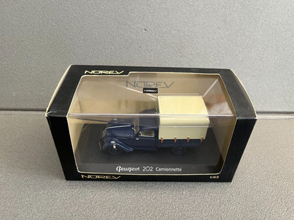 Voiture Miniature Peugeot 202 Pick Up Camionnette Norev au 1/43