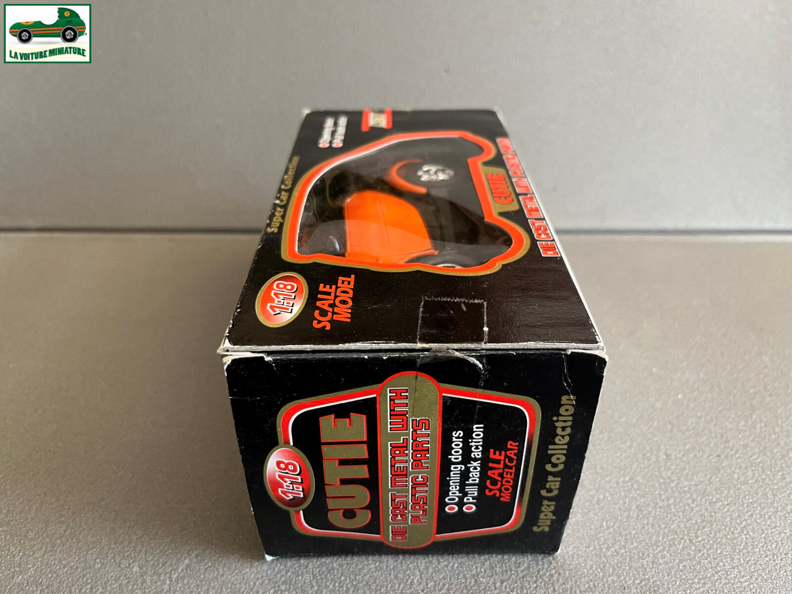 Voiture miniature Smart 1ère Version Cutie au 1/18
