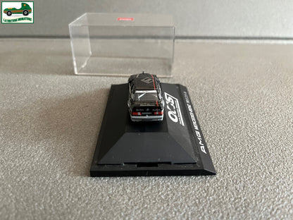 Voiture Miniature AMG Mercedes Benz 190 E Herpa au 1/87 HO