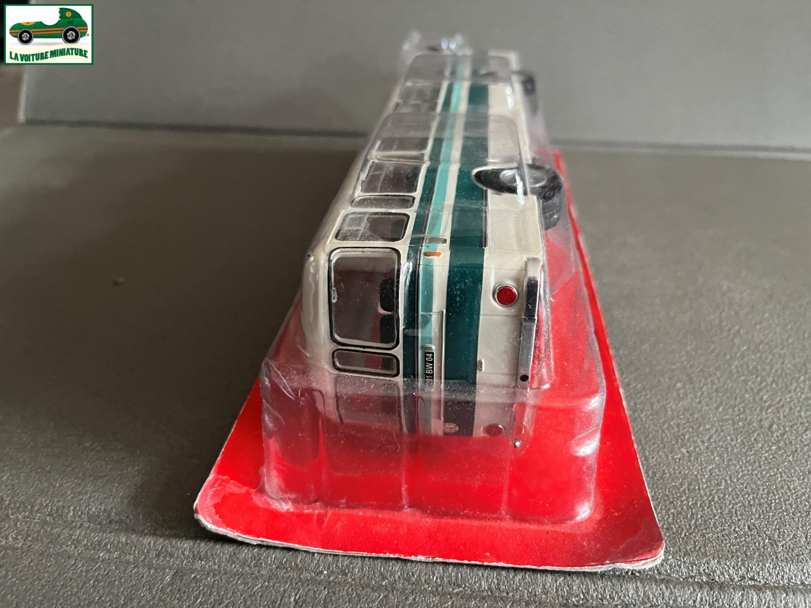 Voiture miniature Berliet PHL 10 1/43 Autobus Autocars du Monde
