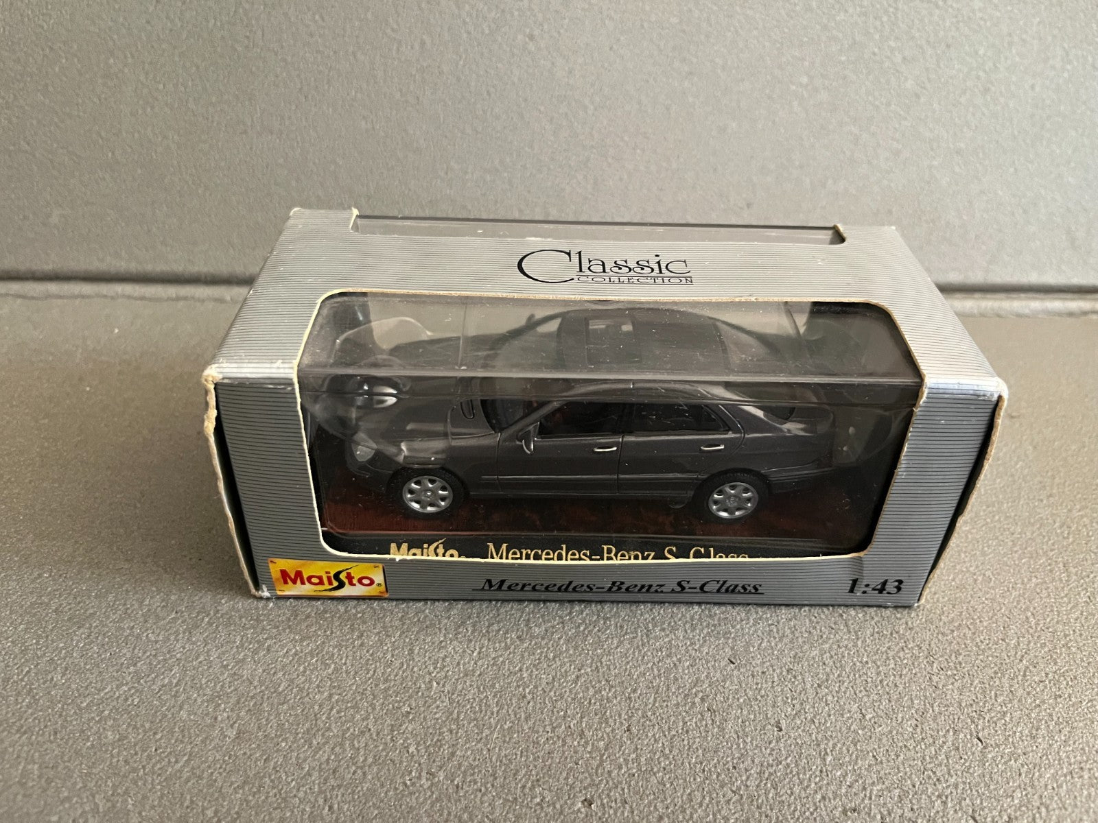 Voiture Miniature Mercedes Benz S Class 1998 Maisto 1/43