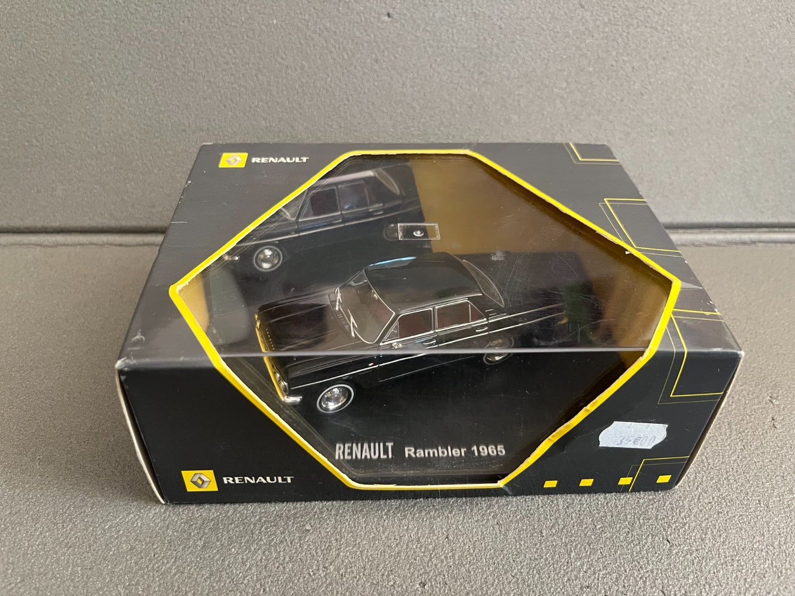 Voiture Miniature Renault Rambler 1965 Universal Hobbies au 1/43