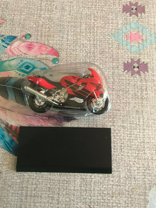 Moto miniature Honda CBR F4 Motos à Collectionner Maisto Altaya 1/18