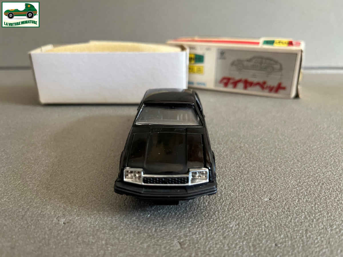 Ancienne Voiture Miniature Toyota Celica LB Diapet Japan au 1/40