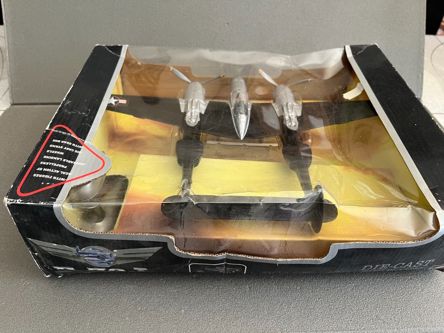 Ancien Avion miniature Militaire Vintage Die Cast Plastique P-38J Toy Mark 1/48
