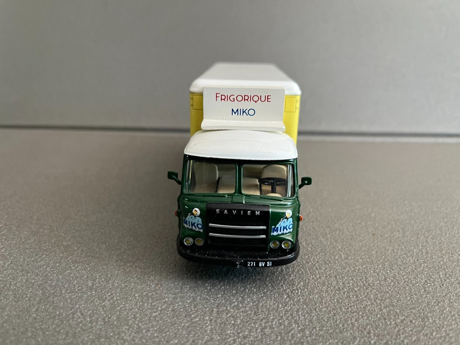 Voiture Miniature Camion Renault Saviem Frigorifique Wagner Bonnefois Corgi 1/50