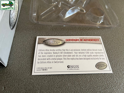 Avion miniature chrome Boeing B-307 Atlas Silver Classics au 1/200