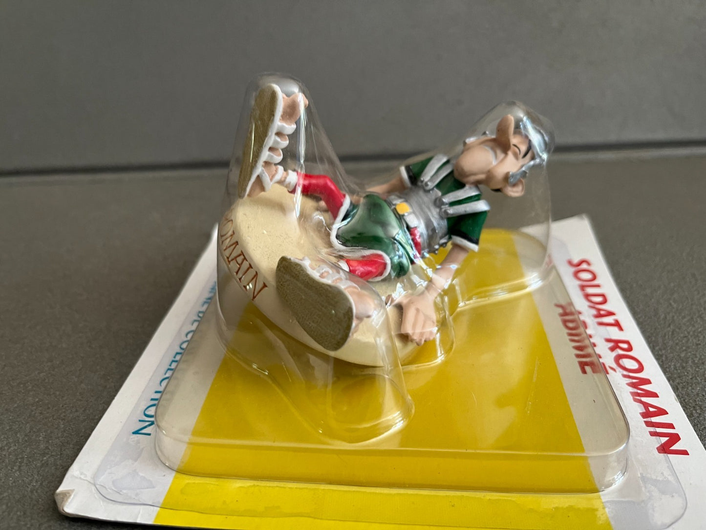 Figurine de Collection Astérix Obélix Soldat Romain Abimé Plastoy Atlas