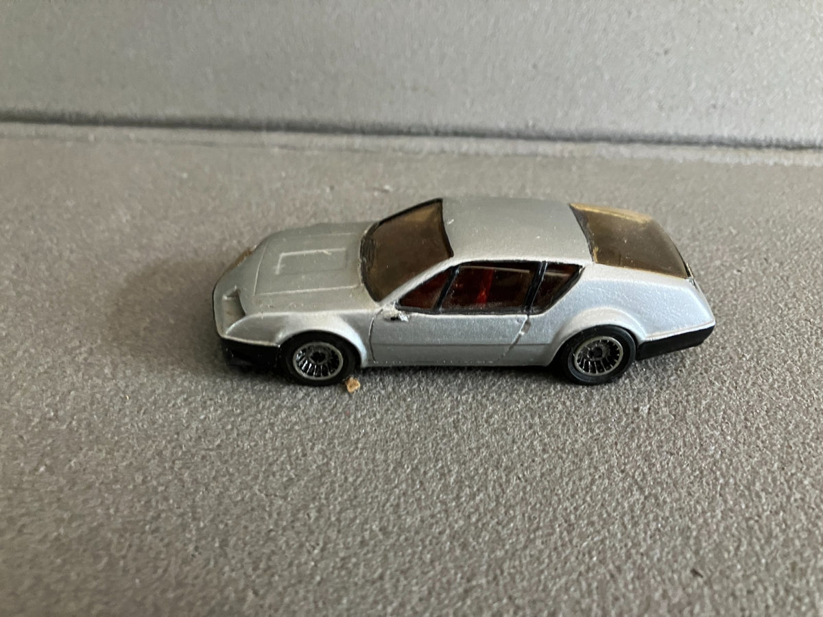 Ancienne Voiture Miniature Kit résine monté Renault Alpine A310 Firm Mini 1/43