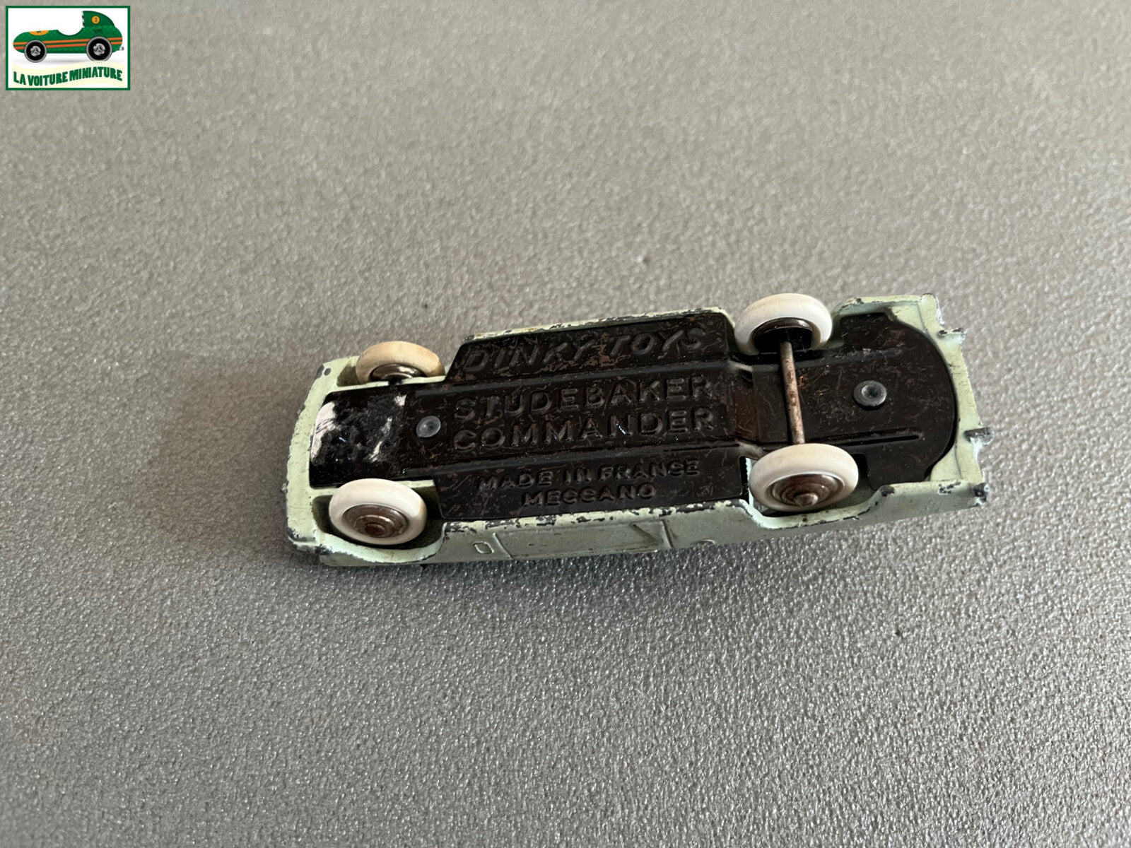 Ancienne Miniature Voiture Studebaker Commander Dinky Toys Meccano France Epave