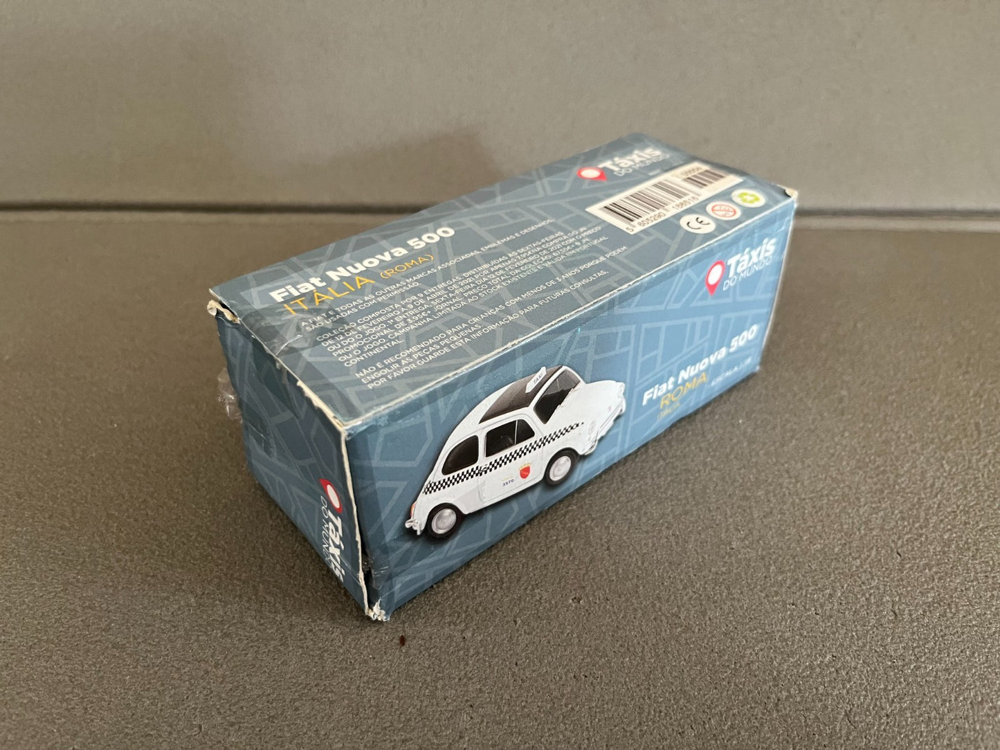 Voiture Miniature Fiat Nuova 500 Rome Taxi du Monde Welly 1/38