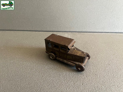Ancienne Voiture Miniature Metal Tole Citroen B14 1/43 environ