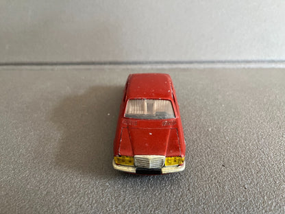Voiture Miniature Ancienne Mercedes 280 E Solido France au 1/43