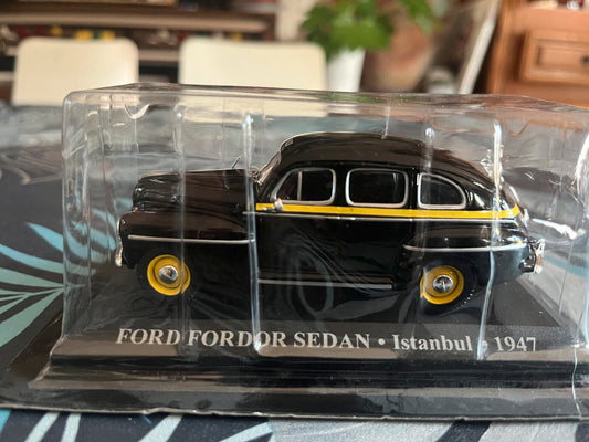 Voiture Miniature Ford Fordor Sedan Istanbul 1947 Taxi Du Monde au 1/43 Altaya