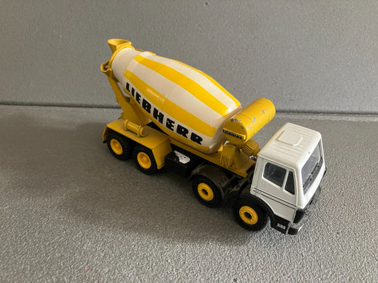 Ancienne Miniature Camion Chantier Conrad Liebherr Toupie 1/50