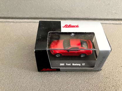 Voiture Miniature 2005 Ford Mustang GT Schuco 1/87 HO
