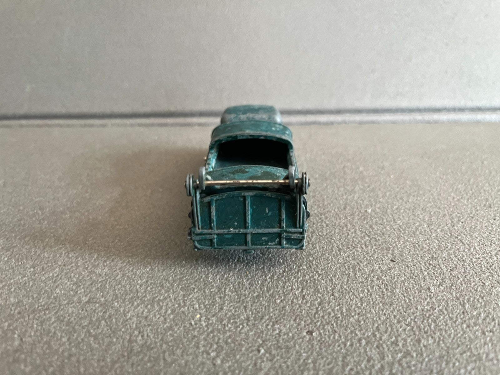 Ancienne Miniature Voiture Ford Benne Ordure Dinky Toys Meccano France Epave