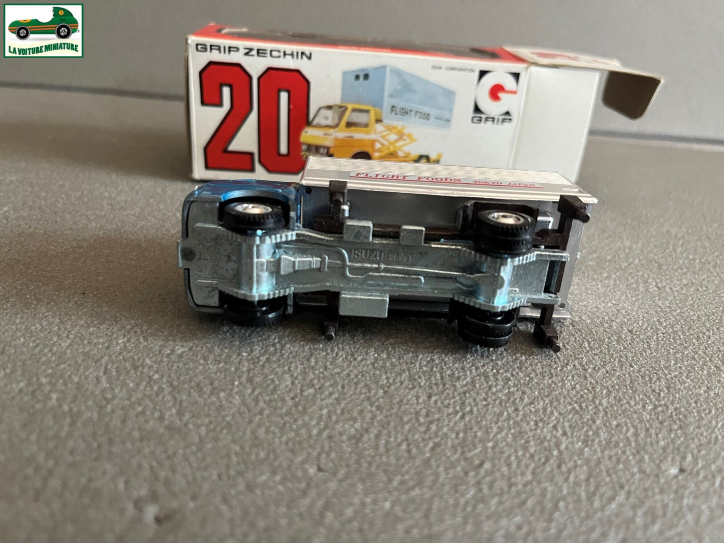 Voiture miniature Camion Grip Zechin Isuzu Lift Truck Japan 1/62
