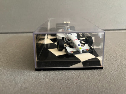Voiture Miniature Formule 1 F1 Tyrrell Yamaha 022 Blundell Minichamps au 1/43