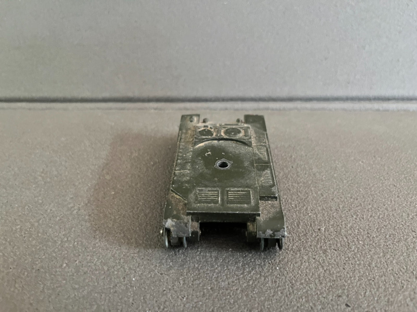 Ancienne Miniature Militaire Char AMX Dinky Toys Meccano France Epave