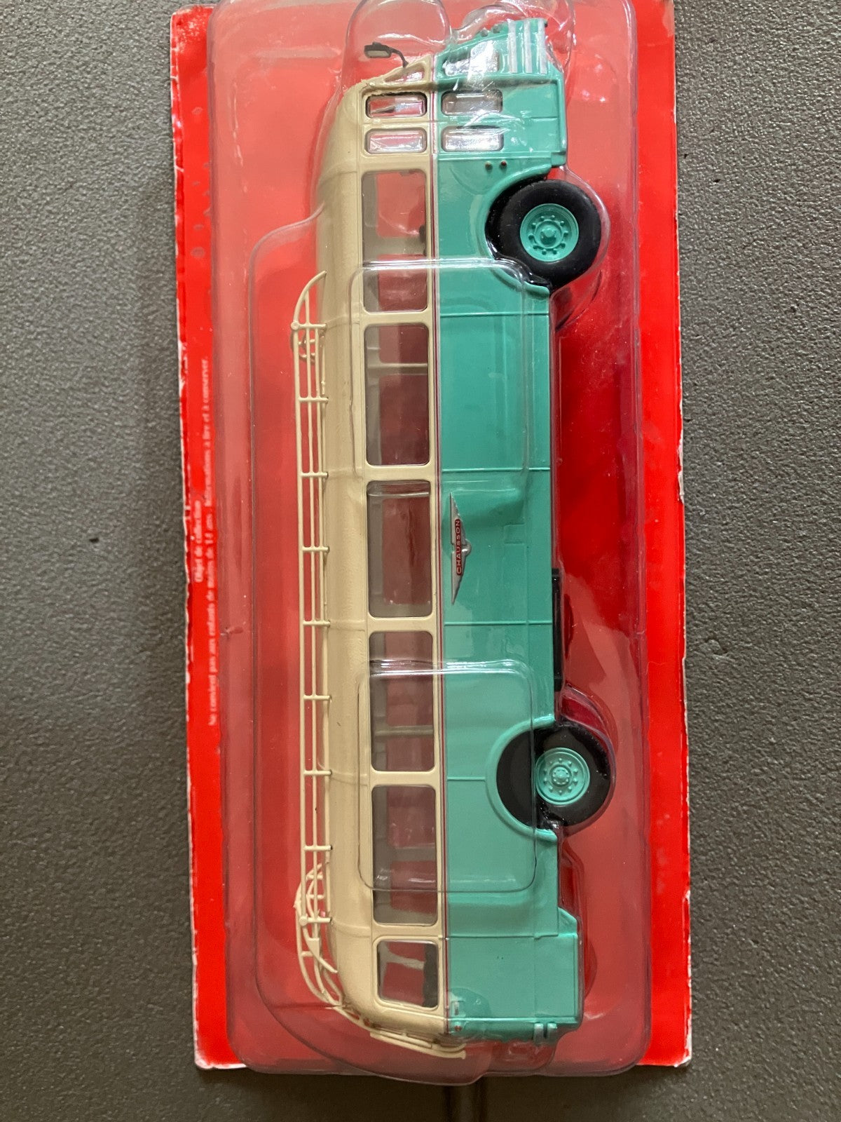 Voiture miniature Chausson APH 47 1/43 Autobus Autocars du Monde