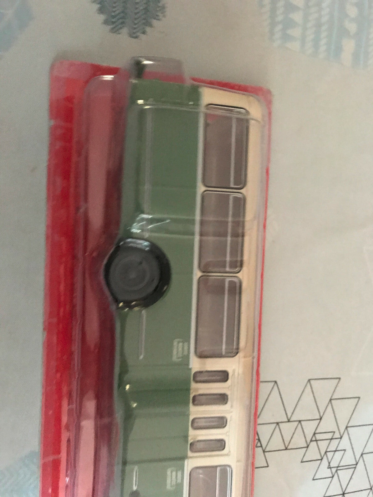 Voiture miniature Brossel A92 DARL France 1962 1/43 Autobus Autocars du Monde