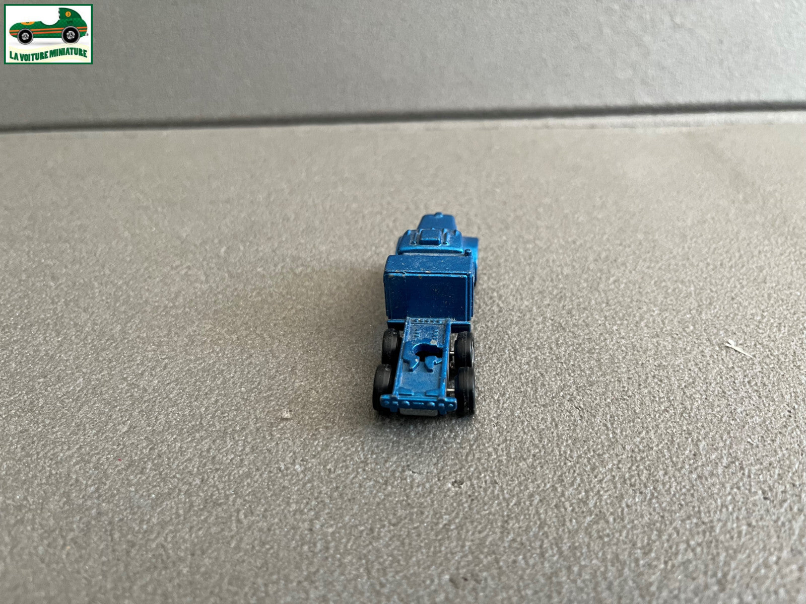 Ancienne Miniature Voiture Tracteur Semi Remorque Diamond Reo Tomica 1978 Japan