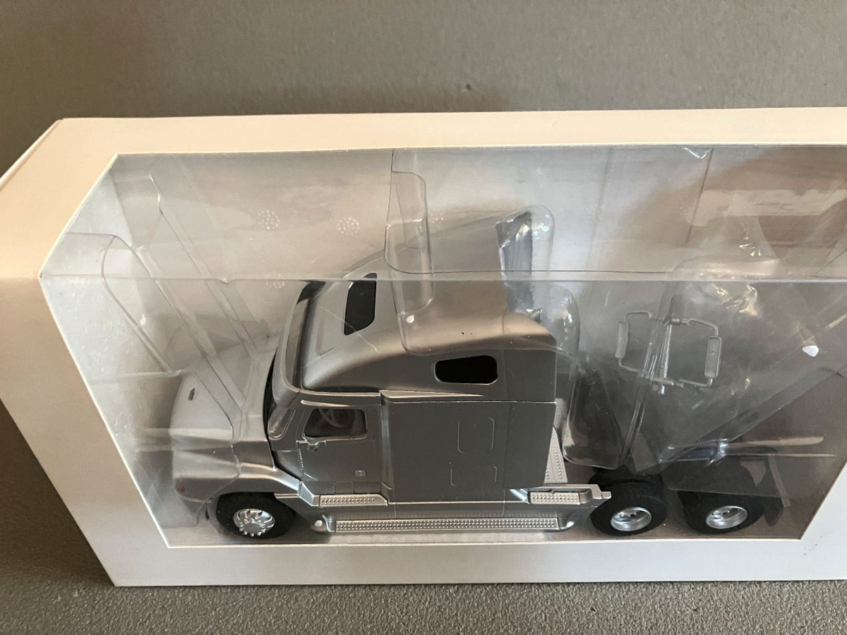 Voiture miniature Camion Freightliner Century Class Silver 111789 Eligor 1/43
