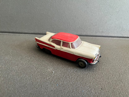 Ancienne Voiture Miniature Simca Chambord Norev Plastique France Epave
