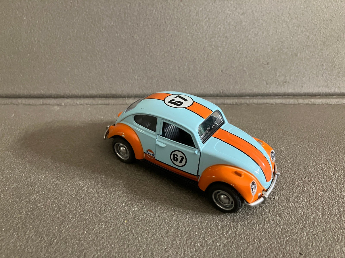 Voiture Miniature friction Volkswagen Coccinelle Cox Gulf 67 au 1/32 1/36