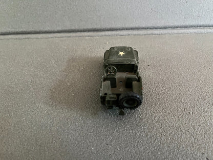 Ancienne Miniature Militaire Voiture Jeep Dinky Toys Meccano France Epave