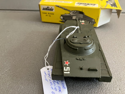 Ancienne Miniature Militaire Blindé Char Tank Russe PT 76 207 Solido France 1/50