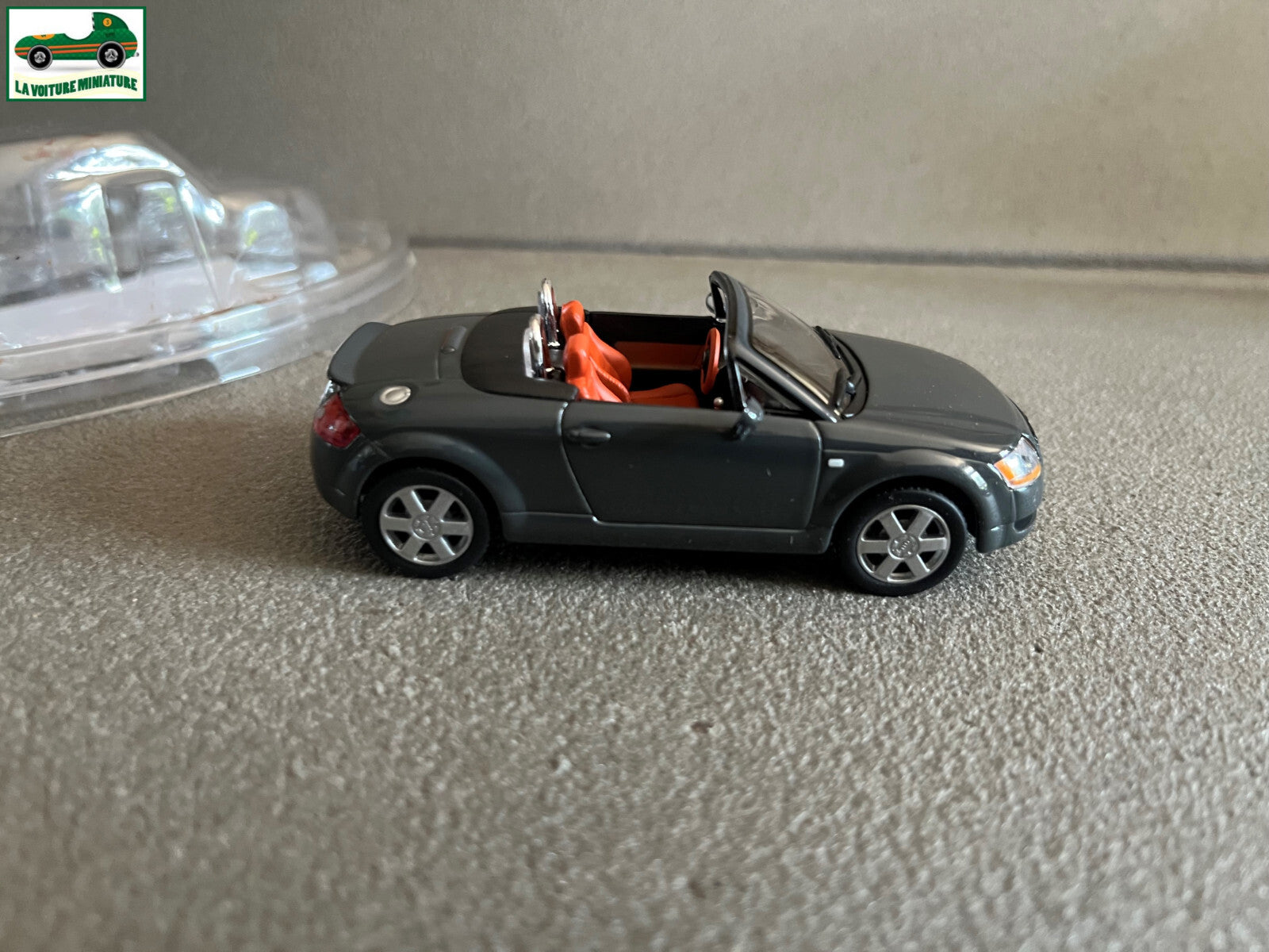 Voiture Miniature Audi TT Roadster Solido Hachette au 1/43