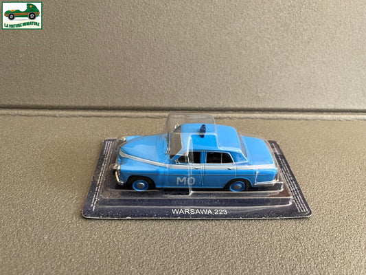 Voiture miniature Warsawa 223 Police du Monde DeAgostini 1/43